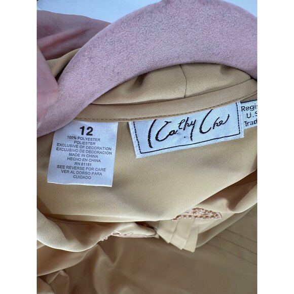 Vintage Kathy Che Beige Pleated Button-Up Blouse With Embroidered Collar Womens - Picture 7 of 10